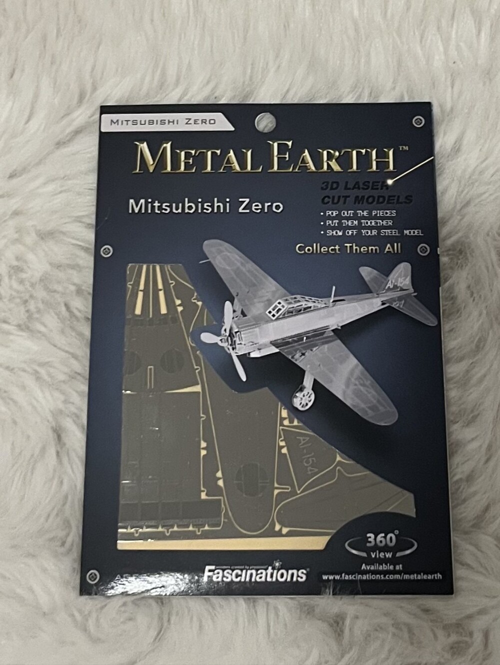 Metal Earth Kids Building Set - Silver Metal Aircraft Models - Picture 4 of 8